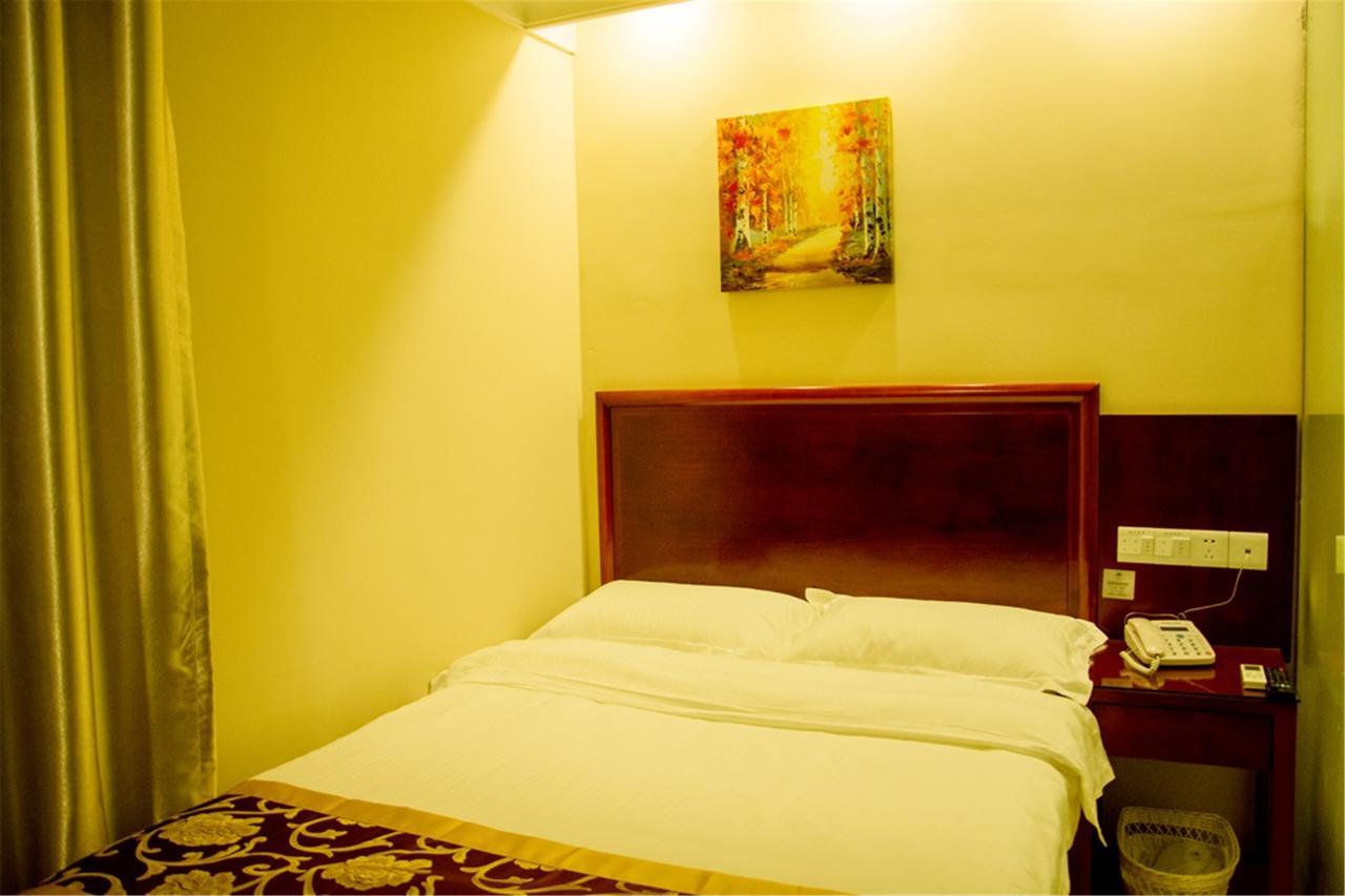 Greentree Inn Qinghai Xining Qilian Road Express Hotel Esterno foto